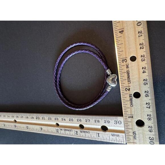 Elegant Purple Leather Wrap Bracelet - Picture 2 of 2